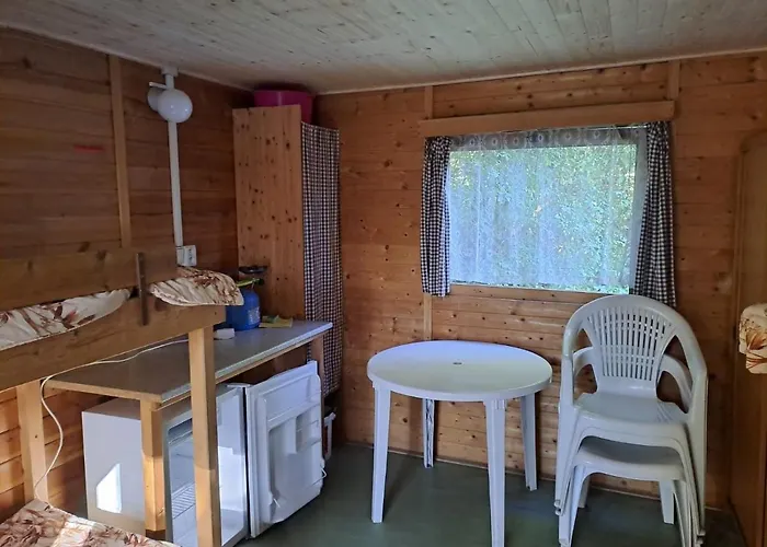 Autokemp Komornik Camping