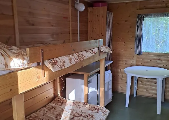 Autokemp Komornik Camping Kunžak